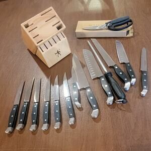 Henckels  Statement 14-Piece Knife Block Set plus Gold Coast kitchen scissors